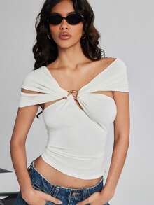 Hauture Women's Casual Sexy Off-Shoulder Top With Metal Buckle Twist, Solid Color, Summer, Seksi Chic, Night Out Date Night Golf Party Club Night, Off-White - Apricot - View 1