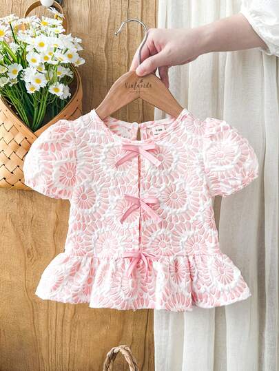 SHEIN Vintaside Kids Baby Girls' Blouse With Unique Floral Fabric Texture, Countryside Vacation Style, Cute & Fashionable, Comfortable For Spring/Summer, Bow Decor