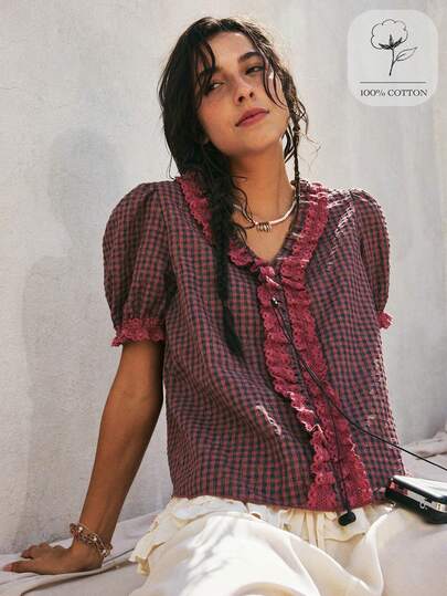 SoleilVie Blusa casual de corte holgado con cuello con volantes, decoración de botones vintage, relajada y cómoda, inspirada en el estilo bohemio, mangas abullonadas con estampado floral, camisa de mujer con patrón de cuadros retro para el verano, blusa casual moderna bohemia para mujer, top vintage para mujer