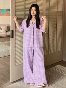 Dazy Plus Conjunto de pijama con top de manga corta con estampado de cuadros suelto y pantalones sueltos - Morado - Ver 7