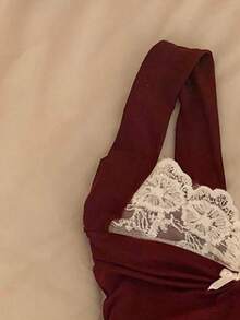 SHEIN Áo hai dây màu đỏ rượu vang phối ren nơ trang trí - Màu Đỏ Sâu - Xem 4
