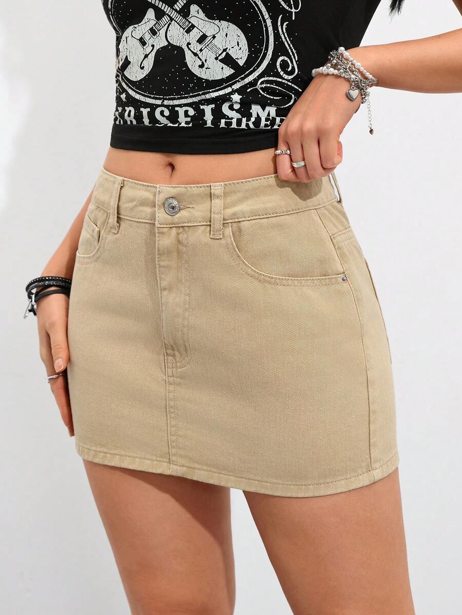 SHEIN PETITE 女款休閒日常通勤極簡純色修身牛仔迷你裙，夏季，小個女款 - 卡其色 - 查看 1