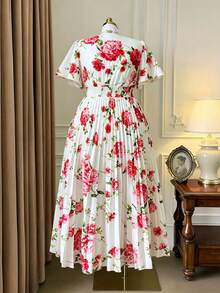 Rometta Plus Size Women V-Neck Short Sleeve Printed Pleated Dress - Red and White - View 2