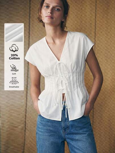 Maija 新款春夏白色前开襟系带蝴蝶结装饰褶裥肩部女式衬衫，现代优雅嘉年华/派对/情人节服装