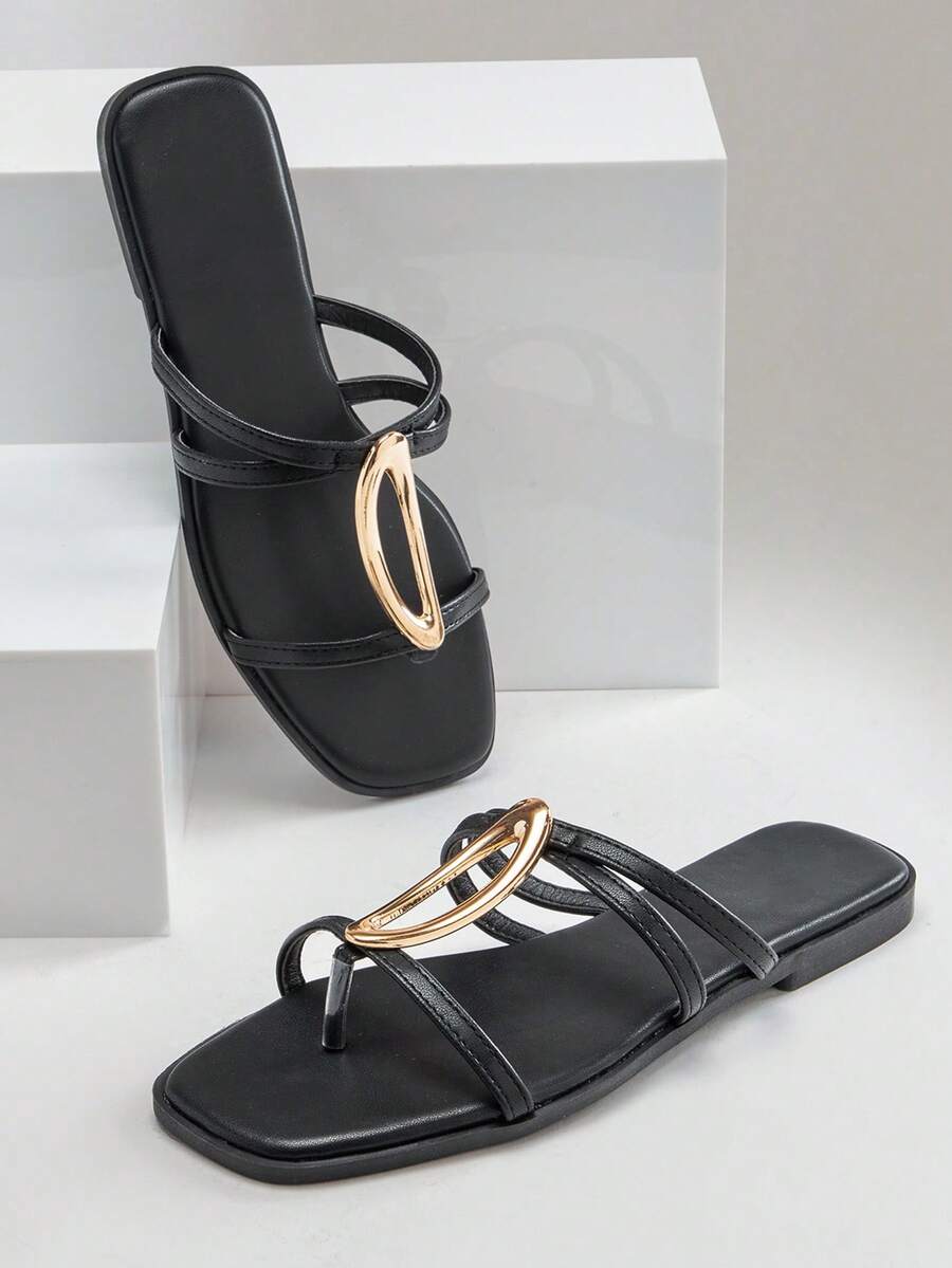 SHUZIA Women's Comfortable Metal Ring Decor Slip-On Flat Sandals - Black - View 1