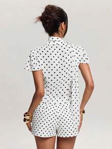 SHEIN BAE Blusa de mujer de manga corta con cuello alto, de uso versátil y casual, con estampado de lunares - Blanco - Ver 2