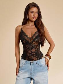 SHEIN BAE Áo liền thân không tay dành cho nữ, viền ren, cổ chữ V sâu, gợi cảm, thiết kế tối giản, thanh lịch, lãng mạn, chất liệu xuyên thấu, thích hợp để mặc nhiều lớp, hẹn hò, dự tiệc, mùa xuân/hè, màu đen. - màu đen - Xem 3