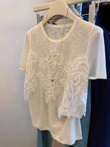 女士新款夏季轻薄透气蕾丝拼接假两件式T恤，休闲款 - 杏色 - 查看 1