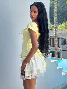 Mima John 新款露肩荷叶边前系腰上衣 - 黃色 - 查看 3