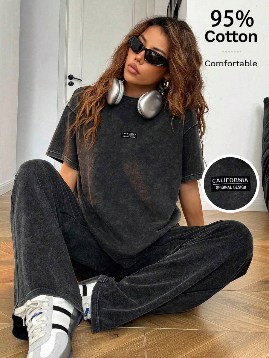 SHEIN EZwear 女士休闲运动字母印花短袖T恤和裤子套装,日常穿着 - 黑色 - 查看 1