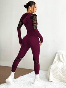 Slayform Slayform Setelan Olahraga Wanita Model Hoodie dan Legging dengan Motif Jala dan Tali Serut - Burgundy - View 3