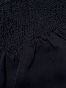 Islaluna Conjunto elegante de 2 piezas para mujer: Top tubo con volante en el bajo y shorts - Negro - Ver 4