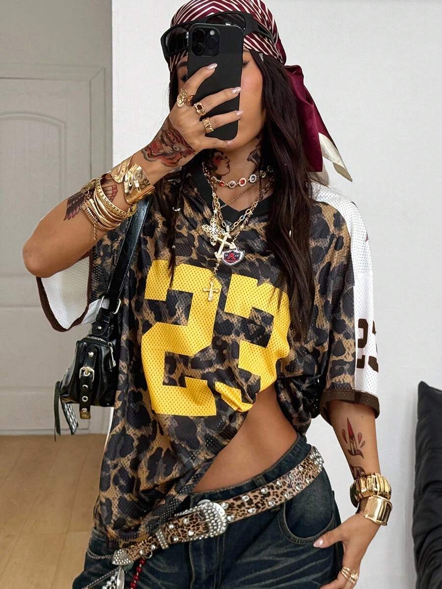 少女宽松字母豹纹T恤，休闲街头风，百搭日常穿着 - 彩色 - 查看 1