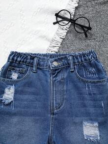 SHEIN 少女牛仔短裤，夏季新品，深蓝色牛仔布，休闲简约百搭，毛边做旧牛仔短裤，松紧腰带贴身破洞热裤，休闲口袋设计，实用百搭，适合日常出行、派对、户外活动、夏季假期等多种场合穿着。 - 中等水洗藍 - 查看 5