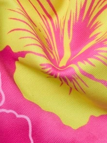 SHEIN Swim Mod 女士休闲度假沙滩派对粉色碎花印花吊带三角杯比基尼两件式泳衣 - 彩色 - 查看 7