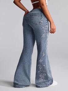 Selenza Quần jeans ống loe nữ, kiểu dáng thường ngày, thêu hoa, đã qua xử lý giặt. - Màu xanh lam - Xem 2