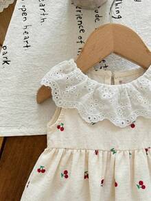 SHEIN LMoss Kids Bộ áo và quần họa tiết hoa dễ thương cho bé gái, viền bèo nhún, thích hợp cho kỳ nghỉ hè. - Nhiều màu - Xem 3