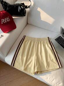 Comfortcana Quần short nữ cạp chun phối màu, kiểu dáng thường ngày đa năng, thích hợp mặc hàng ngày. - Màu vàng - Xem 8