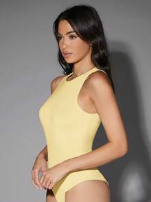 Silquee Bodysuit Wanita Polos Kasual dengan Kerah Bulat - Kuning muda - View 5