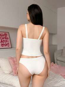 PetitDoll 两件套女士蕾丝拼接内衣套装 - 白色 - 查看 7