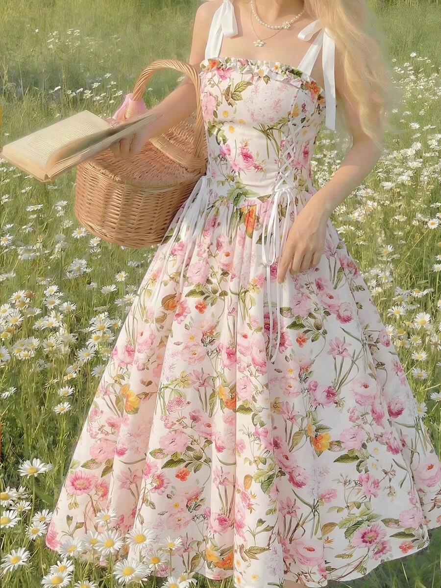 SHEIN 少女春夏休闲优雅复古蝴蝶结吊带花卉拼接腰带装饰中长连衣裙，适合周末、休闲外出、毕业舞会、花园派对、婚礼季、生日聚会等场合。 - 彩色 - 查看 1