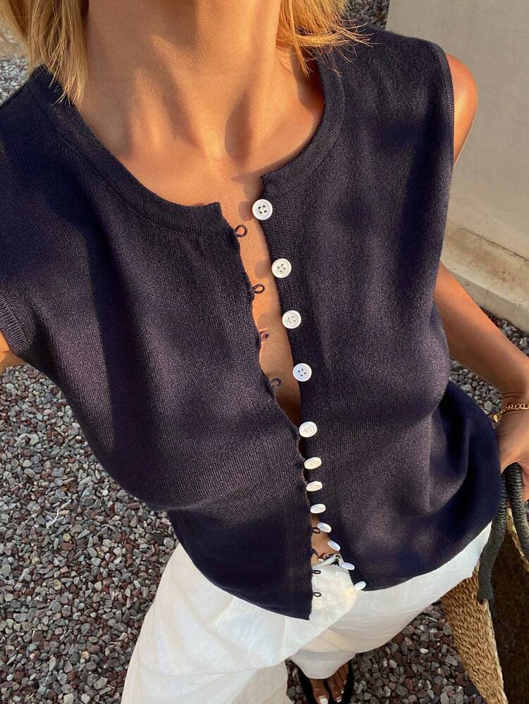 Women's Solid Color Fitted Waist Round Neck Sleeveless Casual Vacation Lightweight Knit Vest Jacket, Summer