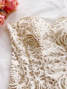 Soleia 露肩蕾絲雙層貼身束身胸衣上衣，鏤空刺繡白色金屬色夏季優雅婚禮賓客夜店女裝套裝 - 彩色 - 查看 4