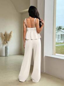 SHEIN EZwear Bộ đồ hai mảnh màu be trơn dành cho nữ, kiểu dáng dây mảnh xếp ly, thích hợp cho mùa hè. - Màu be - Xem 6