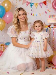 SHEIN Glamorique Kids 四季皆宜的女婴杏色薄纱泡泡裙连衣裙，饰有刺绣花朵，优雅公主生日派对礼服 - 香檳色 - 查看 6