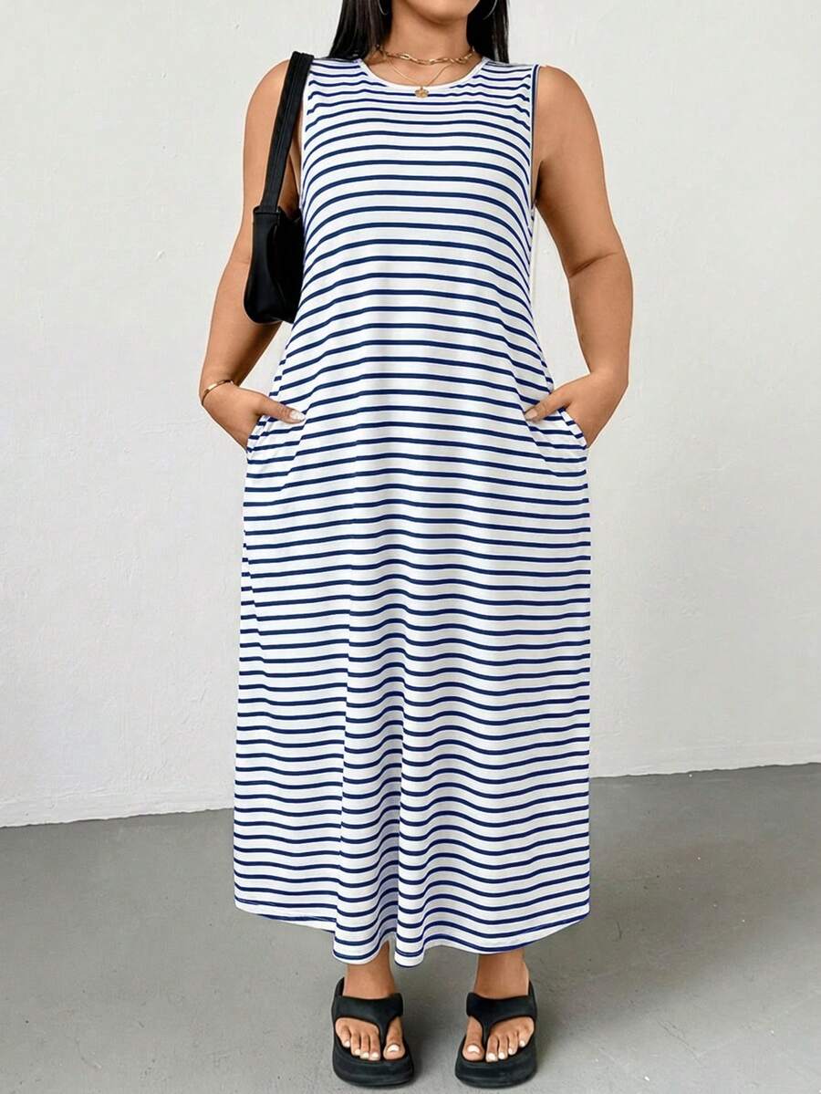 SHEIN Essnce 大码女式夏季连衣裙、女式夏季连衣裙、女式度假连衣裙、女式夏季连衣裙、毕业礼服、商务休闲女式连衣裙、女式办公连衣裙、毕业礼服、新款时尚休闲通勤装、条纹无袖带口袋连衣裙、长款连衣裙、A字连衣裙、黑白条纹连衣裙、休闲连衣裙 - 藍色 - 查看 1