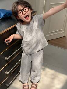 DAZY 2件套幼儿男童休闲条纹短袖上衣和裤子套装，家居服和外套 - 灰色 - 查看 7