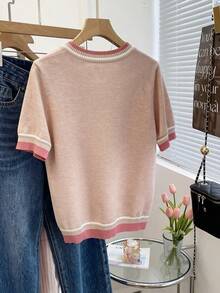 SHEIN Franclia Áo thun ngắn tay cổ tròn kẻ sọc phối màu tương phản, chất liệu vải dệt kim thoải mái, thích hợp cho mùa xuân/hè. - Màu Hồng  San hô - Xem 2