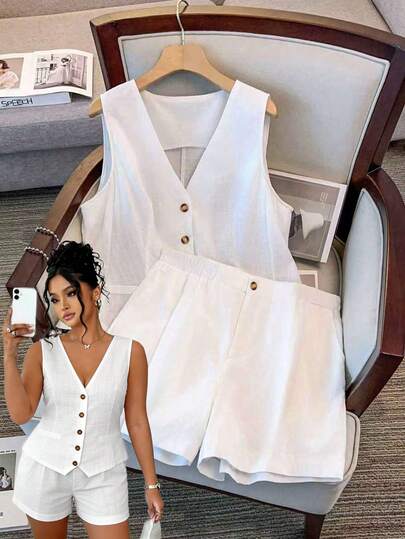GlowEve CURVE Conjunto de 2 piezas de mujer talla grande de verano con camisa sin mangas de cuello en V con botones y pantalones cortos de unicolor