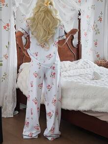 SHEIN Bộ đồ ngủ nữ tối giản kẻ sọc hoa văn phối viền tương phản - Xanh và trắng - Xem 2