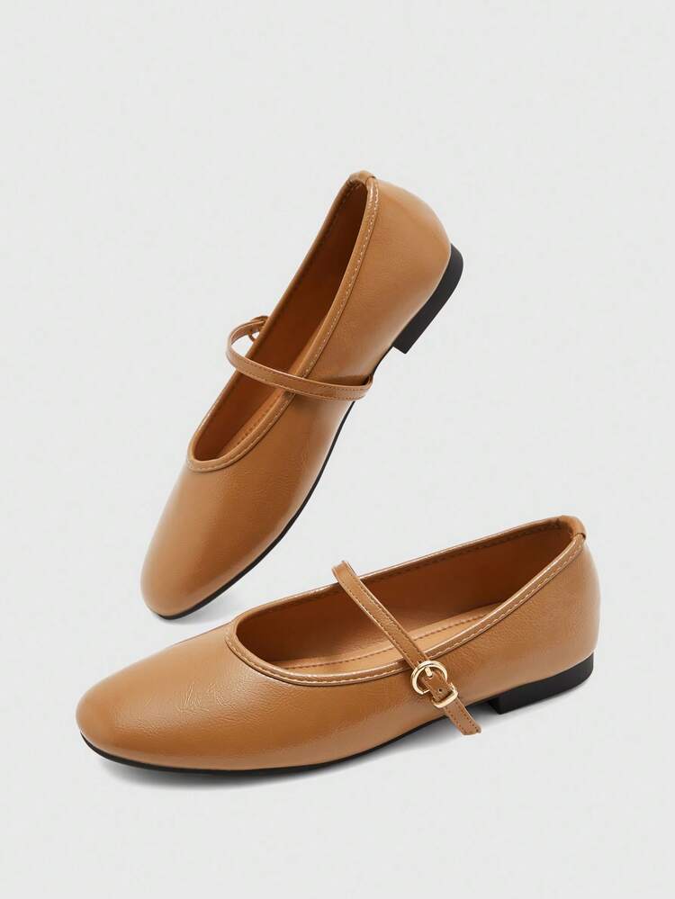 CUCCOO BIZCHIC Mary Jane, Women's Shoes With Soft Leather And Low Vamp.