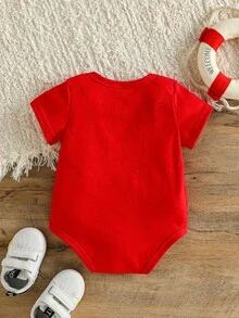Áo liền thân in chữ, màu trắng tay ngắn, trung tính, dành cho bé sơ sinh unisex, phù hợp mọi mùa. - Đỏ - Xem 2