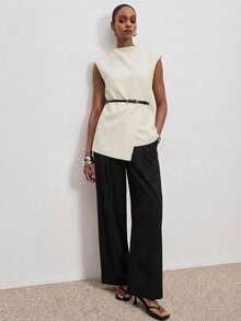 ATUI Studio 女士纯色短袖不对称下摆时尚衬衫 - 卡其色 - 查看 4