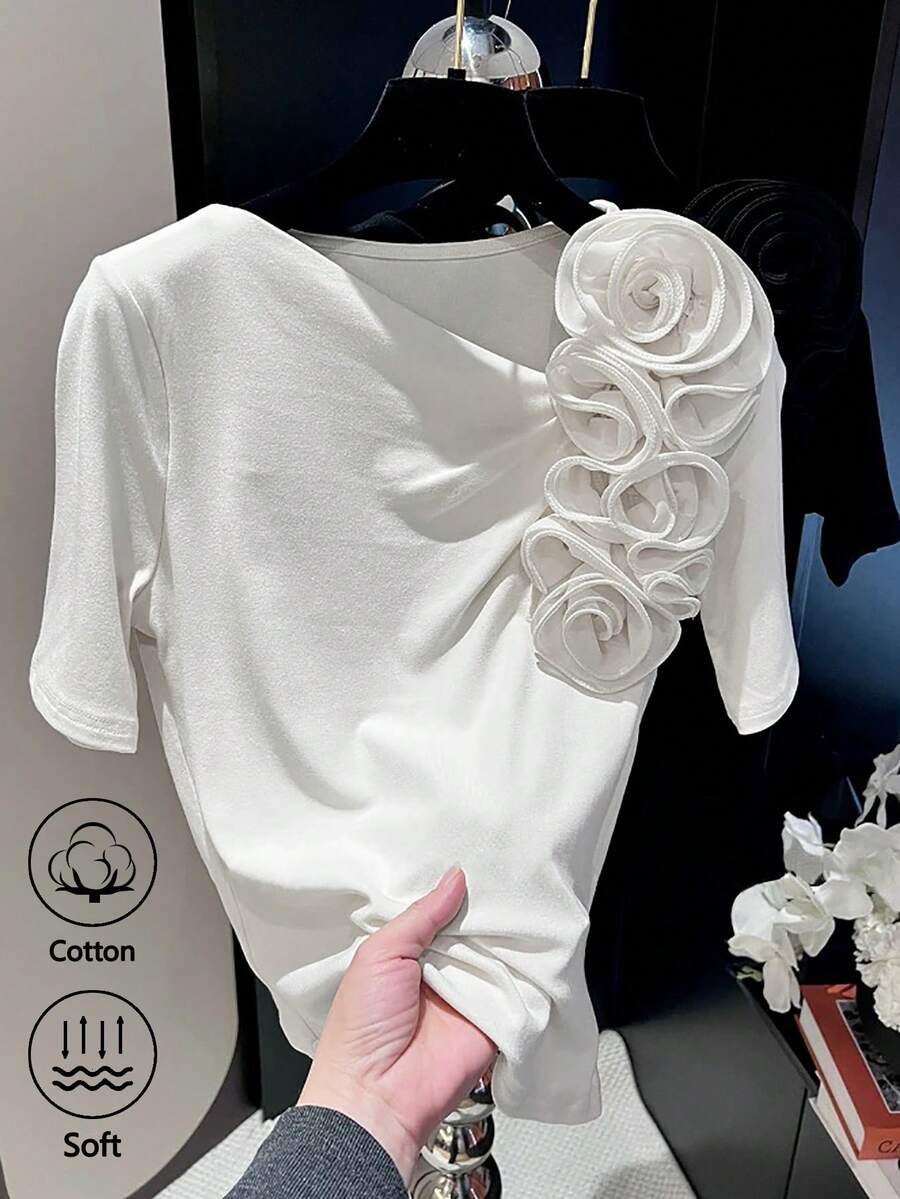 Franclia Women's 3D Floral Casual T-Shirt - White - View 1