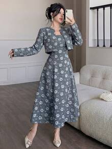 Modelyn Elegant Outdoor Ladies Jacquard Suit - Blue - View 8