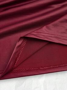 Olithes 女士红色PU皮革无袖金属扣紧身迷你连衣裙，适合休闲、派对、约会、度假等场合 - 酒紅色 - 查看 5