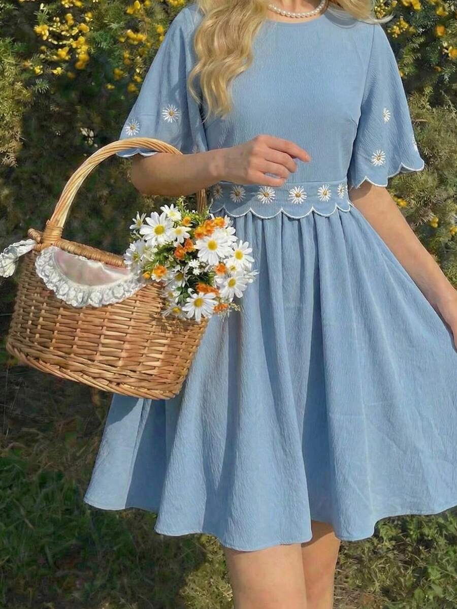 SHEIN Elegant Blue A-Line Dress With White Embroidered Flowers, For Teen Girls - Dusty Blue - View 1