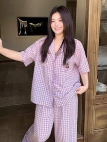 Dazy Plus Conjunto de pijama con top de manga corta con estampado de cuadros suelto y pantalones sueltos - Morado - Ver 8