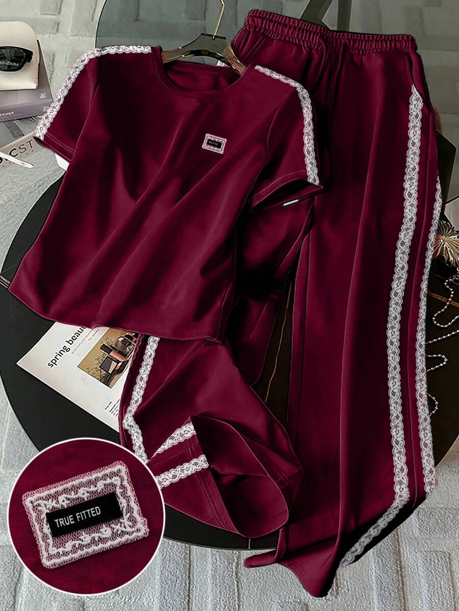 Resyla Conjunto de camiseta de cuello redondo minimalista con adorno de encaje, regalo para amigos - Burdeos - Ver 1
