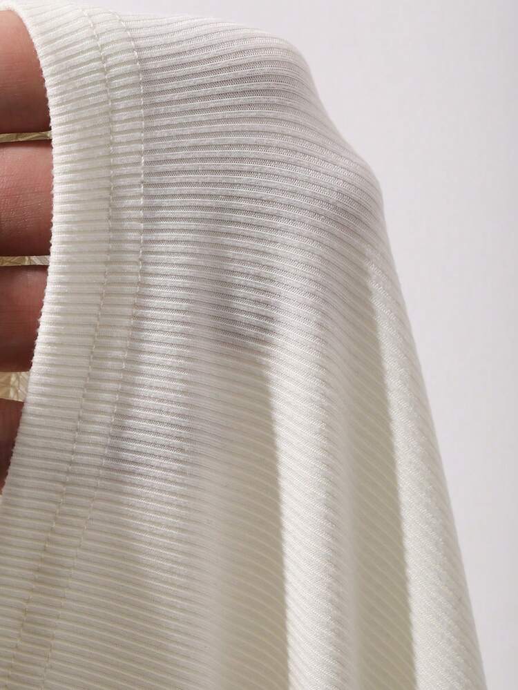 Women's Raglan Short Sleeve Zip Front Fitted T-Shirt