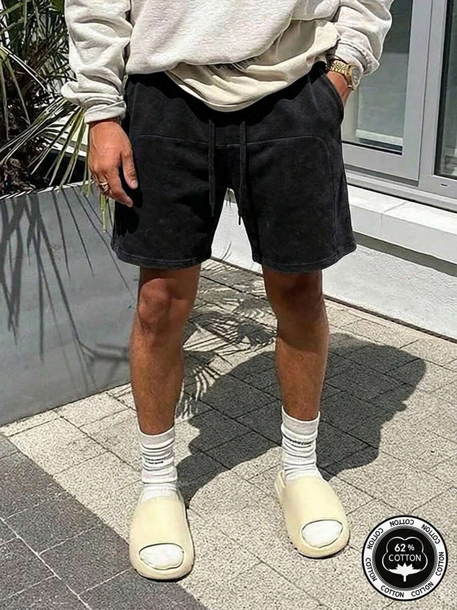 Manfinity Homme Pantalones cortos casuales de verano para hombres con cintura con cordón y bolsillos en diagonal - Negro - Ver 1