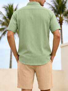 Manfinity Homme Men's Green Front Button Short Sleeve Shirt And Slant Pocket Shorts Set - Multicolor - View 2
