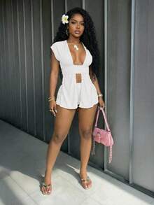 Slaydiva Women's White Summer Beach Two Pieces Set,Y2K Style Crop Top & Tight Shorts,Vacation Holiday Texture Fabric Waist Strap Design Suit - White - View 5