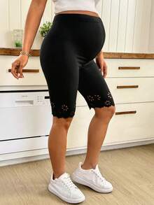SHEIN Leggings cortos de maternidad de unicolor con diseño hueco y cintura ajustable - Negro - Ver 7