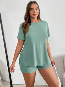 SHEIN Essnce Setelan Kasual 2 Potong Atasan Lengan Pendek Leher Bulat Warna Polos Ukuran Besar dan Celana Pendek - Mint Blue - View 5