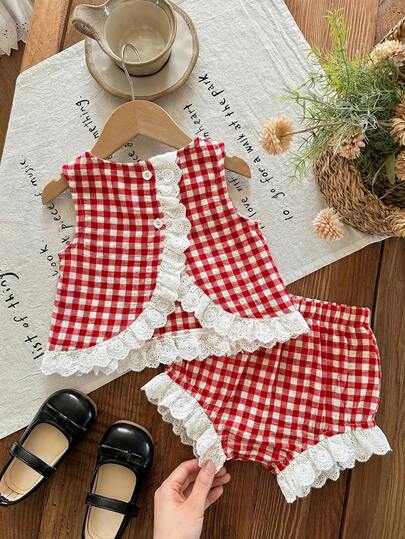 LMoss Kids Bộ 2 món áo vest và quần short dệt họa tiết dâu tây nơ cho bé gái